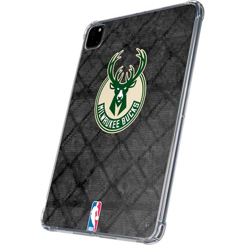 NBA Milwaukee Bucks Rusted Dark iPad Pro 11in (2024) Clear Case