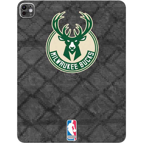 NBA Milwaukee Bucks Rusted Dark iPad Pro 13in M4 (2024) Skin