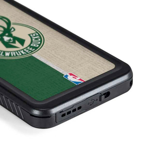 NBA Milwaukee Bucks Split Canvas Galaxy S24 Waterproof Case