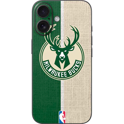 NBA Milwaukee Bucks Split Canvas iPhone 16 Skin