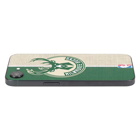 NBA Milwaukee Bucks Split Canvas iPhone 16e Skin