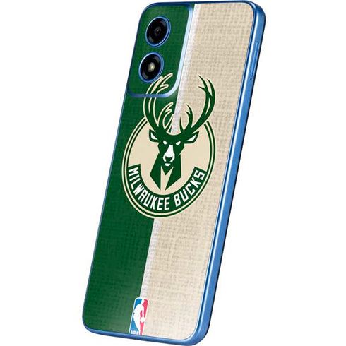 NBA Milwaukee Bucks Split Canvas Moto G Play 4G (2024) Skin