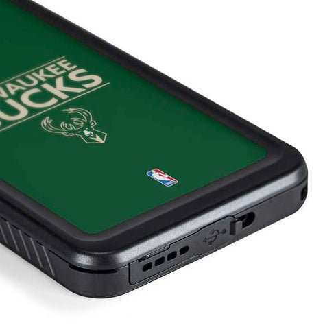 NBA Milwaukee Bucks Standard - Green Galaxy S24 Plus Waterproof Case