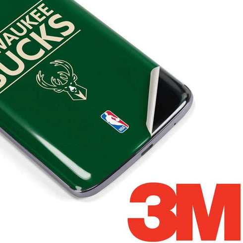 NBA Milwaukee Bucks Standard - Green Moto E5 Plus Skin