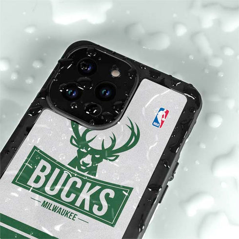 NBA Milwaukee Bucks Static iPhone 15 Pro Waterproof Case
