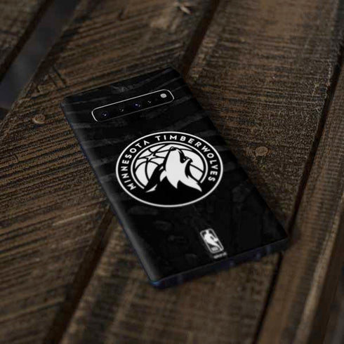 NBA Minnesota Timberwolves Black Animal Print Galaxy S10 Plus Skin