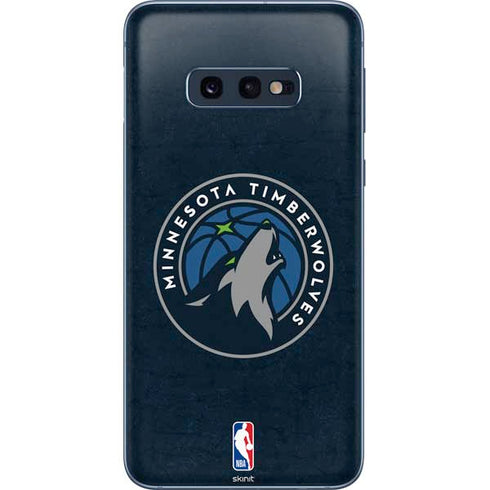 NBA Minnesota Timberwolves Distressed Galaxy S10e Skin