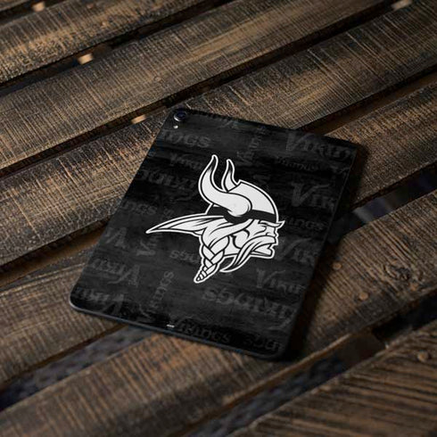 NFL Minnesota Vikings Black & White Apple iPad Pro Skin