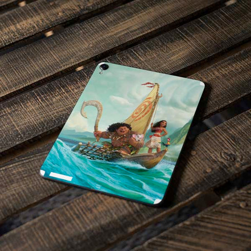 Disney Moana and Maui Set Sail Apple iPad Pro Skin