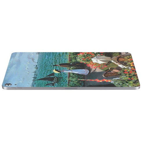 Monet - The Terrace at Sainte-Adresse by Monet Apple iPad Air Skin