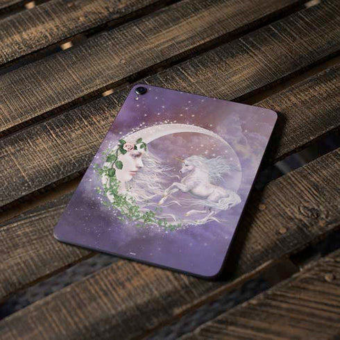 Moon Unicorn by Laurie Prindle Apple iPad Pro Skin