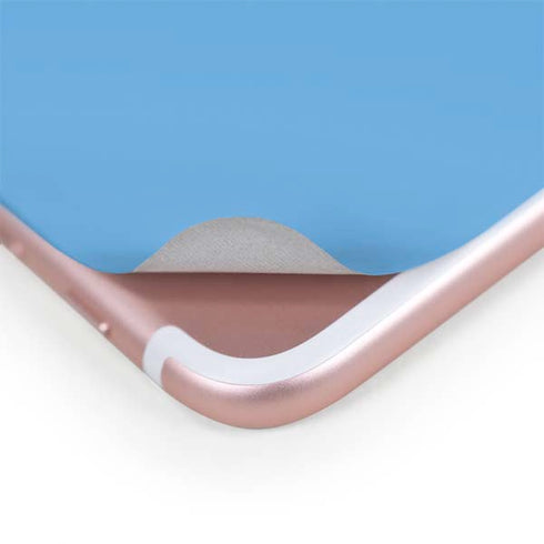 Elf Mr. Narwhal Farewell iPhone 8 Plus Skin