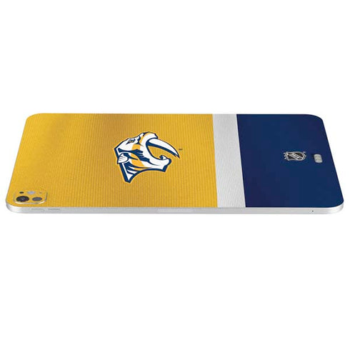 NHL Nashville Predators Alternate Jersey iPad Pro 13in M4 (2024) Skin