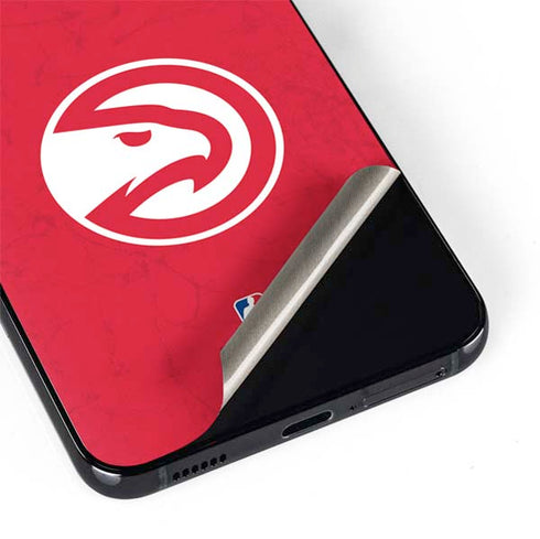 NBA Atlanta Hawks Distressed Galaxy S22 Skin