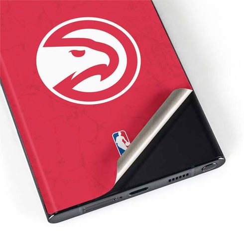 NBA Atlanta Hawks Distressed Galaxy S22 Ultra Skin