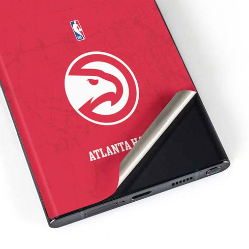 NBA Atlanta Hawks Distressed Galaxy S23 Ultra Skin