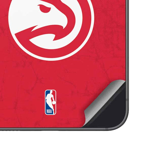 NBA Atlanta Hawks Distressed Galaxy S24 Skin
