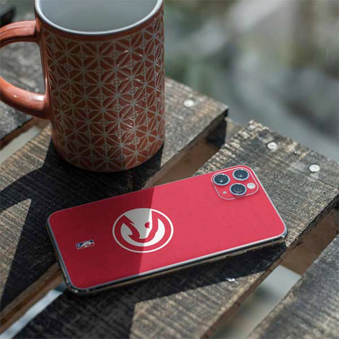 NBA Atlanta Hawks Distressed iPhone 11 Pro Max Skin
