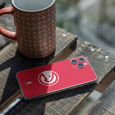 NBA Atlanta Hawks Distressed iPhone 11 Pro Skin