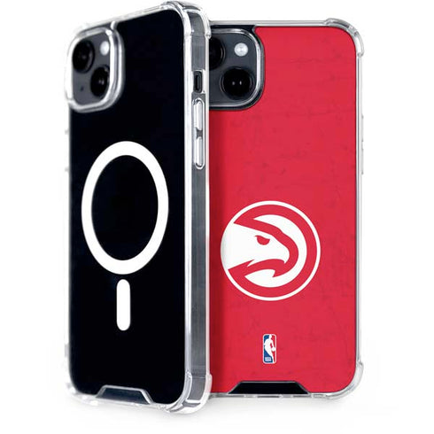 NBA Atlanta Hawks Distressed iPhone 15 MagSafe Case