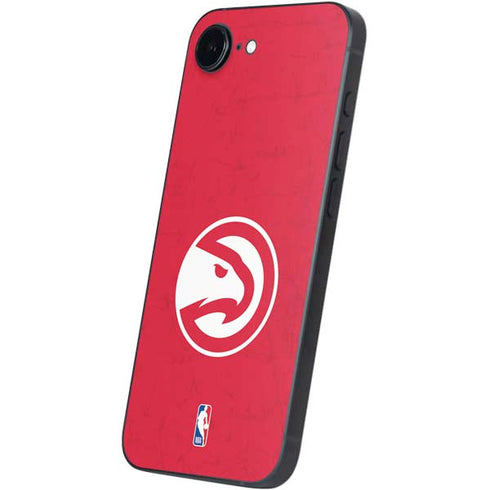NBA Atlanta Hawks Distressed iPhone 16e Skin