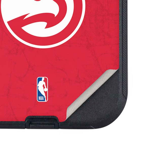 NBA Atlanta Hawks Distressed Otterbox Defender iPhone Skin