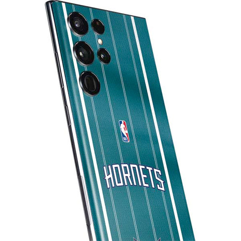 NBA Charlotte Hornets Jersey Galaxy S22 Ultra Skin
