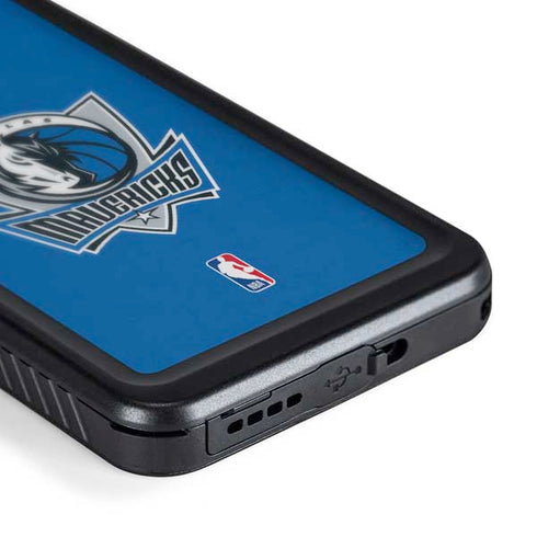 NBA Dallas Mavericks Distressed Galaxy S23 Waterproof Case