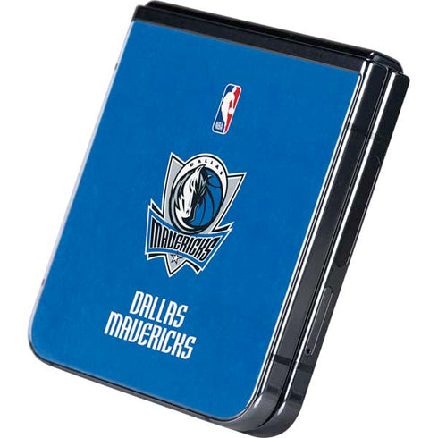 NBA Dallas Mavericks Distressed Galaxy Z Flip5 5G Skin