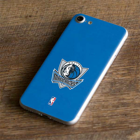 NBA Dallas Mavericks Distressed iPhone 7 Skin