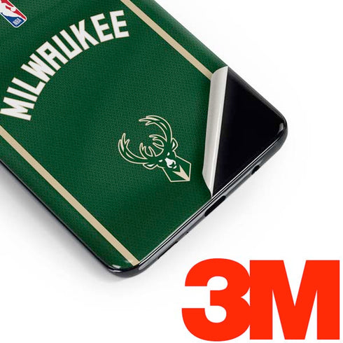 NBA Milwaukee Bucks Jersey Galaxy S10 Skin