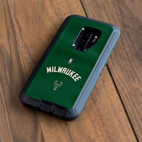 NBA Milwaukee Bucks Jersey Otterbox Defender Galaxy Skin