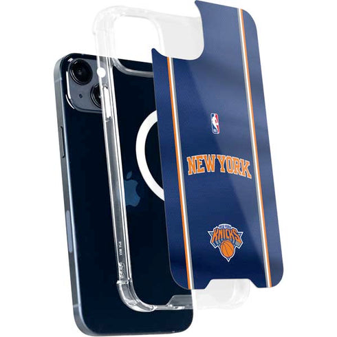 NBA New York Knicks Jersey iPhone 15 Plus MagSafe Case