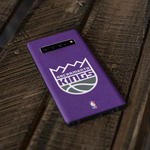 NBA Sacramento Kings Distressed Galaxy S10 Skin
