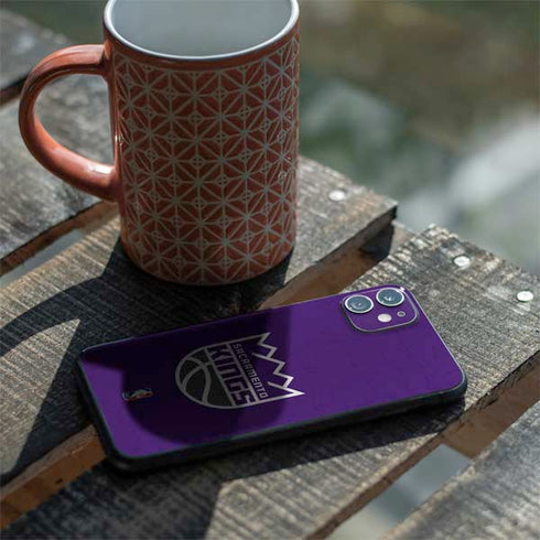 NBA Sacramento Kings Distressed iPhone 11 Skin