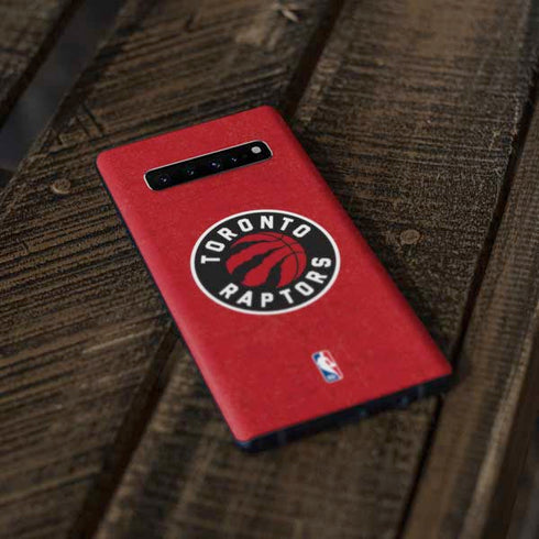 NBA Toronto Raptors Distressed Galaxy S10 Skin