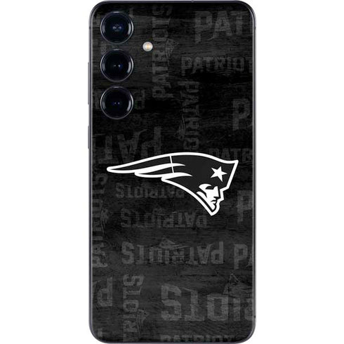 NFL New England Patriots Black & White Galaxy S24 Skin