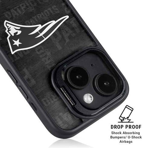 NFL New England Patriots Black & White iPhone 15 Kickstand Case