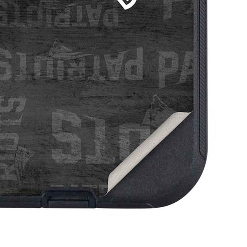 NFL New England Patriots Black & White Otterbox Defender iPhone Skin