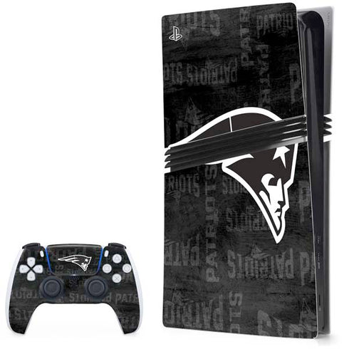 NFL New England Patriots Black & White PS5 Pro Bundle Skin