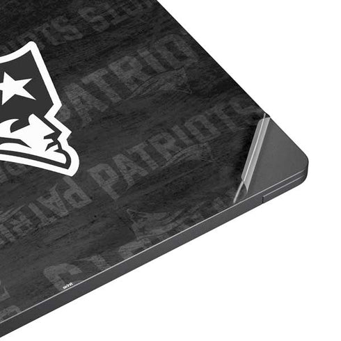 NFL New England Patriots Black & White Surface Laptop 7 13.8in Skin