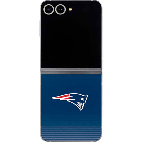 NFL New England Patriots Breakaway Galaxy Z Flip6 Skin