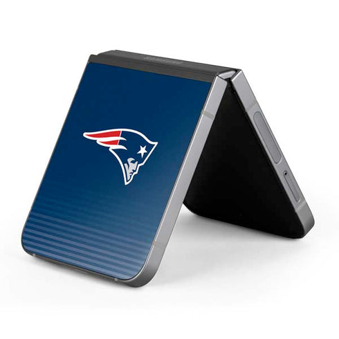 NFL New England Patriots Breakaway Galaxy Z Flip6 Skin