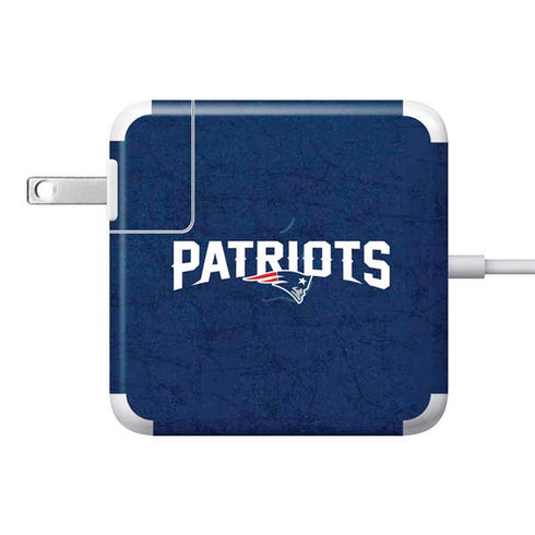 NFL New England Patriots Distressed 85W Power Adapter (15 and 17 inch MacBook Pro Charger) Skin