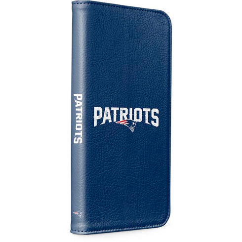 NFL New England Patriots Distressed iPhone 15 Folio Case