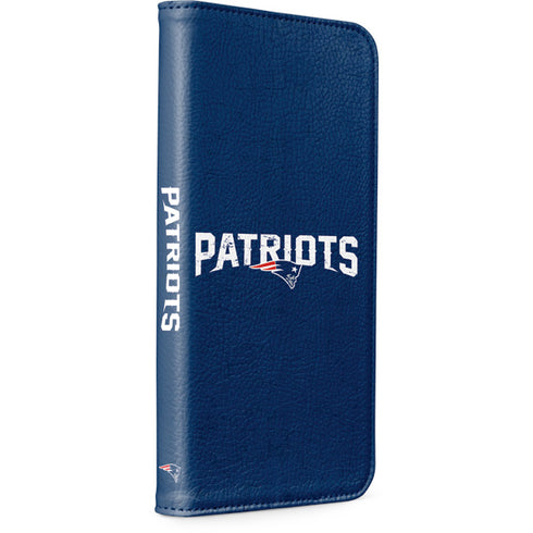 NFL New England Patriots Distressed iPhone 7 Folio Case