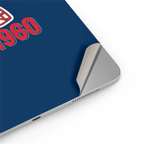 NFL New England Patriots Helmet iPad Pro 13in M4 (2024) Skin