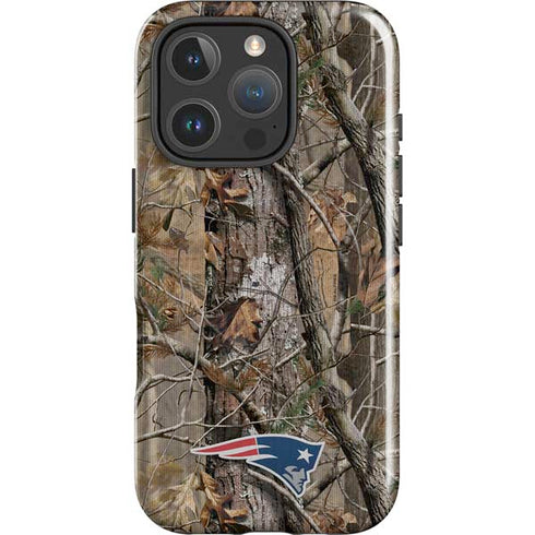 NFL New England Patriots Realtree AP Camo iPhone 16 Pro Max Magsafe Impact Case