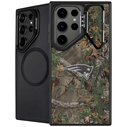 NFL New England Patriots Realtree Xtra Green Camo Galaxy S25 Ultra Kickstand Case