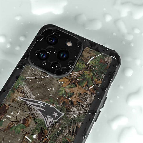 NFL New England Patriots Realtree Xtra Green Camo iPhone 15 Pro Waterproof Case
